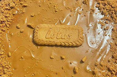 Lotus Biscoff Cheesecake